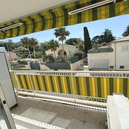 Charming 2 , 52 M2, Very Spacious, Bright And Near Sea Martinez Lägenhet Cannes